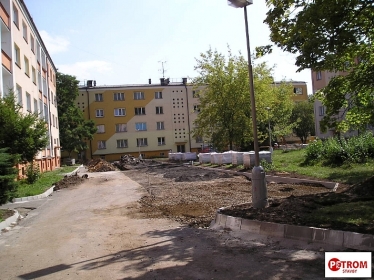 rekonstrukce-vnitrobloku-sidliste-budovatelu-v-kadani