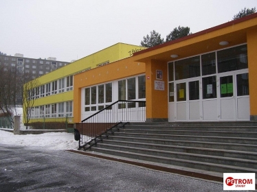zatepleni-a-vymena-oken-5-zs-kadan