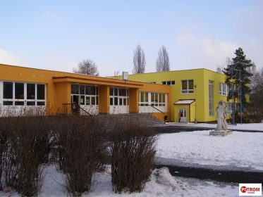 zatepleni-a-vymena-oken-5-zs-kadan
